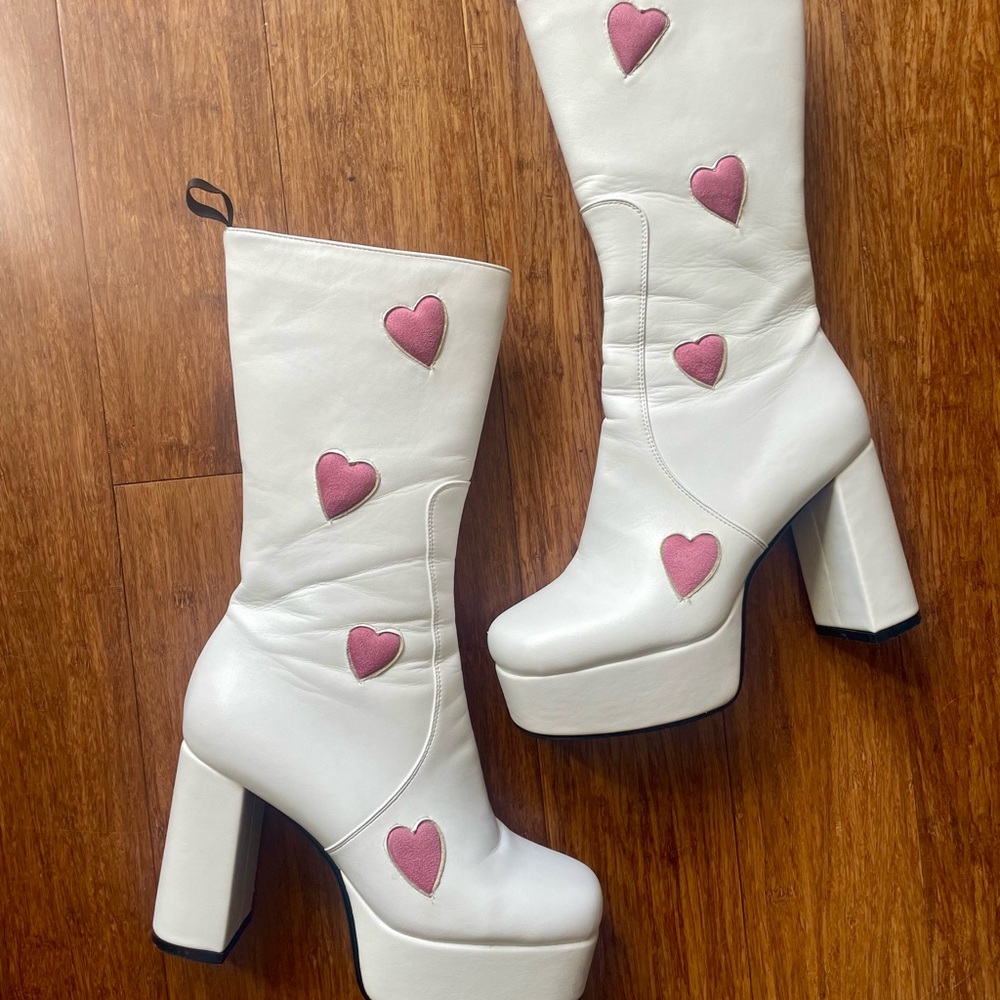 White and Pink Heart Embellished Women's lamoda Boots